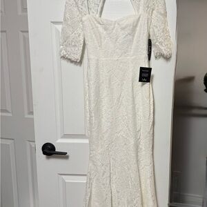 Lulu's Cream Bridal Gown with Sweetheart Neckline and 3/4 Flutter Sleeves